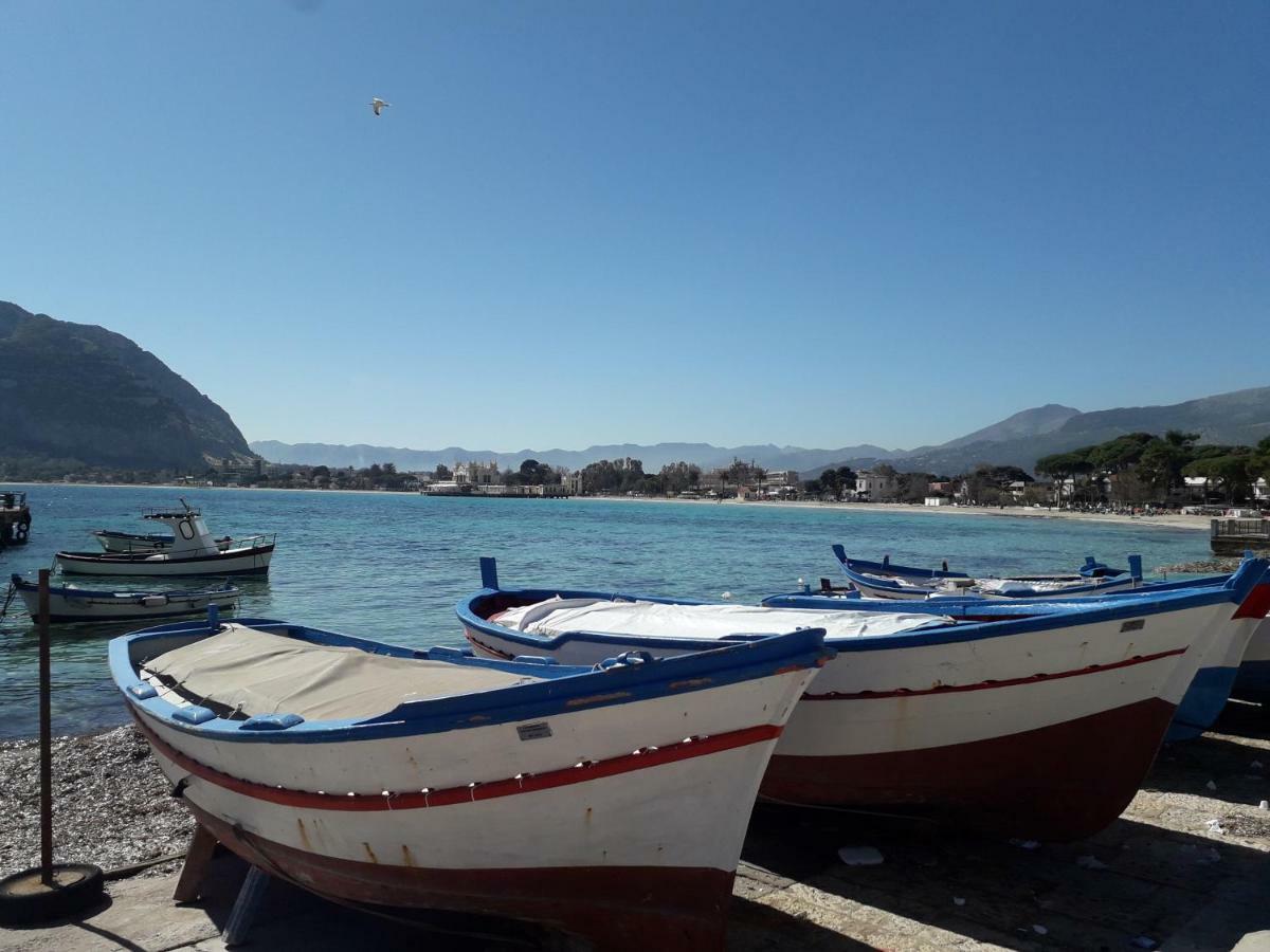 Appartement Casa Babbaluciana à Mondello Extérieur photo